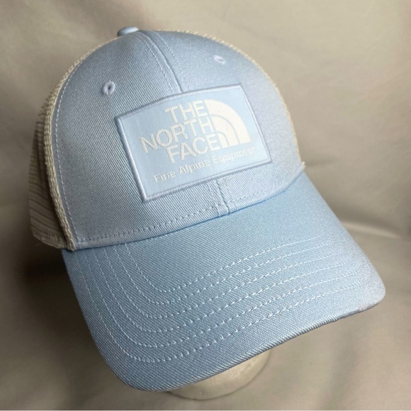 The North Face Hat SnapBack Men Baby Blue Adjustable Trucker Mesh Outdoor Preppy - Picture 1 of 12